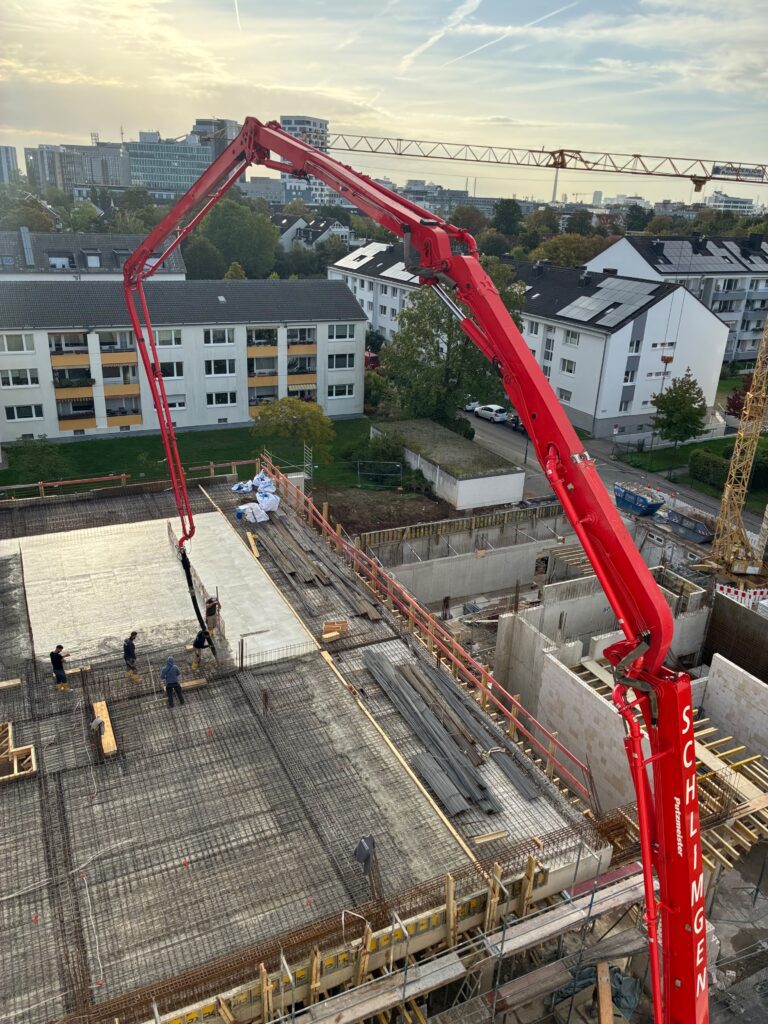 Haus Sued 2026 09 Betonpumpe